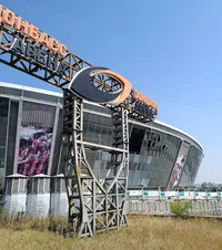 Se dezintegrează    FOTO.   Stadionul lui Șahtior arată deplorabil,  la 12 ani de la ultimul meci găzduit » Campioana Ucrainei se mută în Anglia