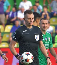 Xenofobie la FC Argeș - Sepsi  Arbitrul George Roman a ignorat scandările:  „De ce n-a oprit meciul?  Trebuie să fie penalizat”