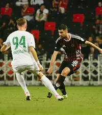 Dat afară după o lună?   Jucătorul adus de Mirel Rădoi la Gaziantep  ar putea pleca după doar 3 meciuri  jucate