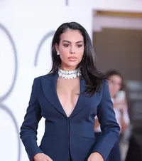 Lux fără limite pentru soția lui Ronaldo!   FOTO:  Apariție extravagantă la Veneția:  accesoriul care costă cât o casă!