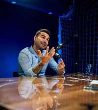 „Am jucat cu ghetele lui Baggio”   Cum s-a împrietenit Mutu cu el  + Impresionat de Ribery: „Îți dai seama cum era în «prime»?!”