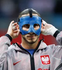 Polonia și-a pierdut portarul  Ce s-a întâmplat cu titularul roș-albilor  înaintea duelului contra României  în Liga Națiunilor