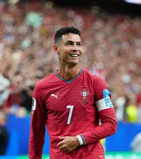„Încearcă să mă «omoare»”   Cristiano Ronaldo,  răspuns pentru contestatari: „Nu au nicio șansă. Poate cu o pușcă”
