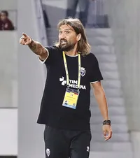 Reacție tranșantă  Mesaj pentru antrenorii care aleg  să meargă la FCSB:  „Nu te mai respectă”