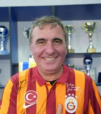 „Vă doresc multe trofee”  Echipa despre care  a postat Hagi  înaintea meciului cu Polonia
