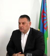 Rasismul de pe stadioane a ajuns în Parlament  „Închipuiți-vă cum s-ar fi simțit  Rică Răducanu și Ilie Dumitrescu  să audă «moarte țiganilor»”