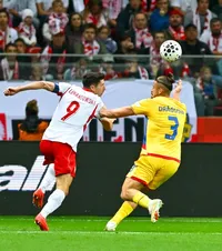 Dezastru pentru România   FOTO.  Radu Drăgușin  a fost eliminat,  iar Polonia a marcat din penalty 