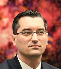 Protest masiv anti-Burleanu?!  Ultrașii mai multor cluburi s-au mobilizat în online și anunță că  FRF va fi contestată  la meciul cu Suedia
