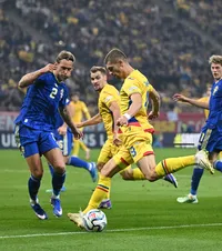 Mai aproape de ce vrea Hagi   ANALIZĂ.  România a părut să-și revină în ultima parte cu Suedia.  Mai puține greșeli, mai multă concentrare.  Dar tot fără gol