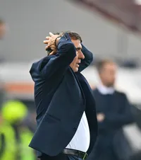 România se prăbușește după 0-1   ANALIZĂ.   Record negativ pentru Hagi.  El, Bölöni și Rădoi sunt singurii din acest secol