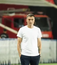 „Dumnezeu să vă protejeze”   Mirel Rădoi,  mesaj după evenimentele tensionate