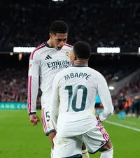 De ce a învins Real Madrid  „Galacticii” au surprins Barcelona.  Organizare marca Mourinho:  agresivitate, eficiență. Unde a fost Yamal?