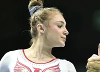 Gimnasta Sabrina Voinea s-a luat la bătaie cu o componentă a lotului național de haltere: „S-au păruit ca-n filme!”