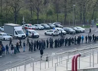 Câți oameni au fost prezenți la Arena Națională, pentru a-și lua adio de la Mircea Lucescu