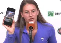 Ucraineanca Marta Kostyuk a scos telefonul și a șocat la Roland Garros: „Am primit poza asta la 8 dimineața. Dacă racheta lovea, nu aș mai fi avut mamă și soră”