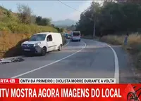Tragedie în Turul Porugaliei: un ciclist de 19 ani a murit după ce a fost lovit frontal de o mașină. Imagini de la locul accidentului