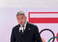 Șeful sportului, arestat!  Președintele Comitetului Olimpic,  acuzat de corupție:  ceas de 40.000 de euro și excursii de lux