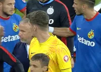 „Te faci de râs!”. FOTO. Nu înțelege gestul lui Reghecampf după prima victorie la FCSB: „De ce trebuie să faci asta?”