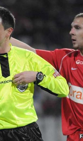 Cristi Balaj, arbitrul partidei Milan - Auxerre