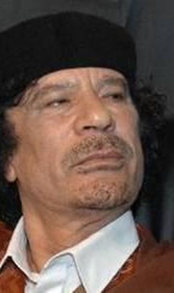 Muammar Gaddafi ataca: "FIFA sustine sclavia moderna"