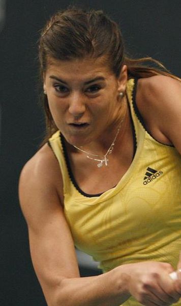 Sorana Cirstea, invinsa in calificarile de la Brisbane/ Hanescu, posibil duel cu Nadal in sferturile de la Doha