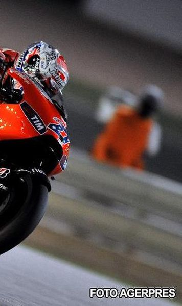 MotoGP/ Casey Stoner, pole position in prima cursa a sezonului