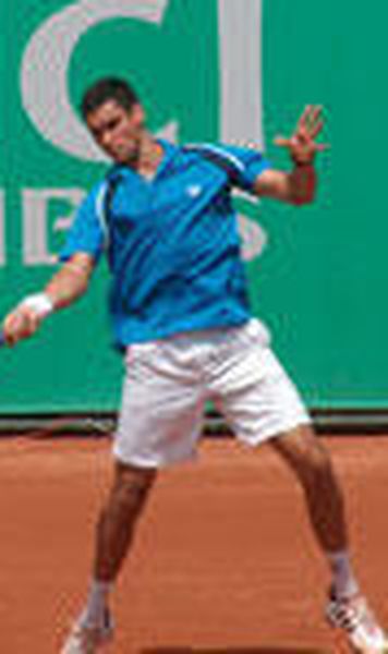 ​ Wawrinka - Hanescu 6-2, 6-3/ S-a trezit prea tarziu