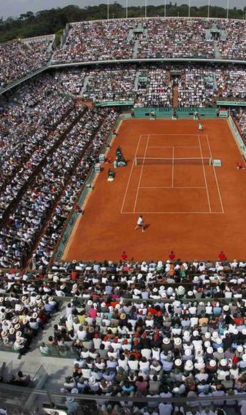 Open-ul Francez ramane la Roland Garros
