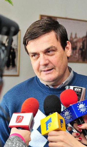 VIDEO Pandurii Targu Jiu pierde dramatic in prelungiri cu Fiorentina 1-2/ Eric, gol fantastic din foarfeca