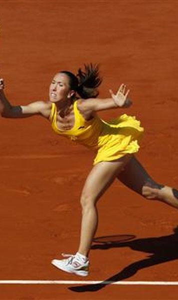 Presa sarba: Jelena Jankovic va fi antrenata de Andrei Pavel