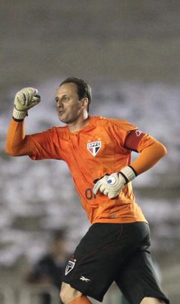 VIDEO Rogerio Ceni, cel mai bun portar marcator din fotbalul mondial