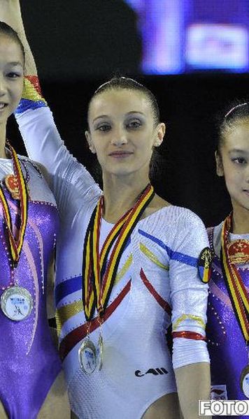 Gimnastica/ Romania, doua medalii de aur si doua de argint la Cupa Mondiala