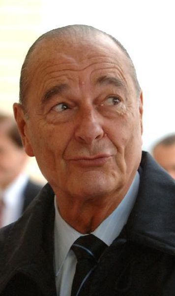 Un minut de reculegere în memoria fostului preşedinte Jacques Chirac pe toate stadioanele din Franţa