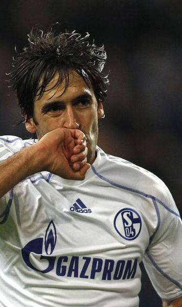 Champions League Vezi aici rezultatele serii: "duble" Raul, Eto'o si Messi, "hattrick" Bale (Spurs)