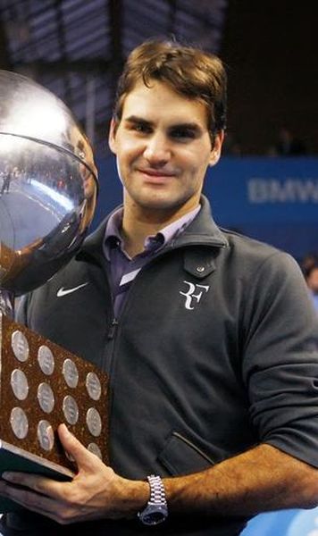 VIDEO Roger Federer castiga la Stockholm al 64-lea titlu din cariera