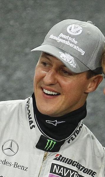 Michael Schumacher, in afara topului 50 al celor mai buni piloti din 2010