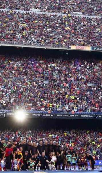 ​VIDEO Imagini unice pe Camp Nou: 98.000 de spectatori au sarbatorit alaturi de Guardiola, Messi si compania castigarea Champions League