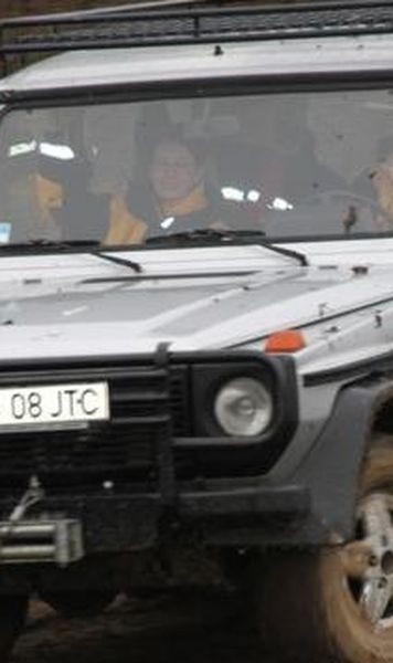 VIDEO Off-road Mures Trophy 2011 - Istvan Fiko, primul in clasamentul general dupa victoria de la Campul Cetatii  