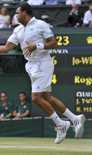 ​Wimbledon  Federer, eliminat de "taifunul" Tsonga/ Tecau si Lindstedt - in semifinale, la dublu