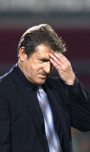 Safet Susic, selectioner Bosnia: Nu stiu ce s-a intamplat cu echipa mea. A fost un meci rusinos