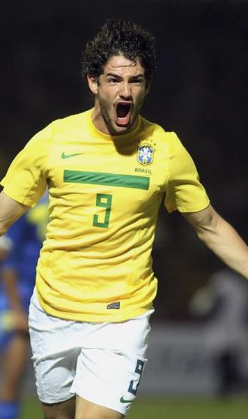 VIDEO Brazilia vs Ecuador 4-2/ Pato-Neymar show