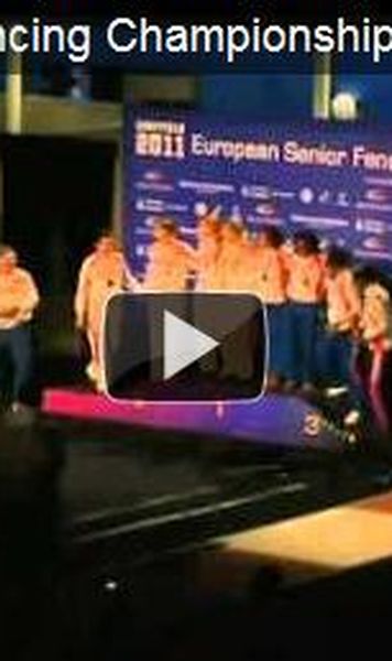 ​VIDEO Gafa de proportii a britanicilor: Romaniei, campioana europeana la spada, i s-a intonat imnul "Trei culori"