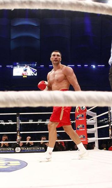 Familia Klitschko are toate centurile "greilor": Vladimir i-a luat lui Haye titlul WBA