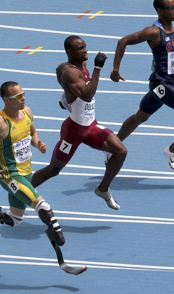 ​VIDEO CM Daegu: Atletul paralimpic Oscar Pistorius s-a calificat in semifinale, la 400m
