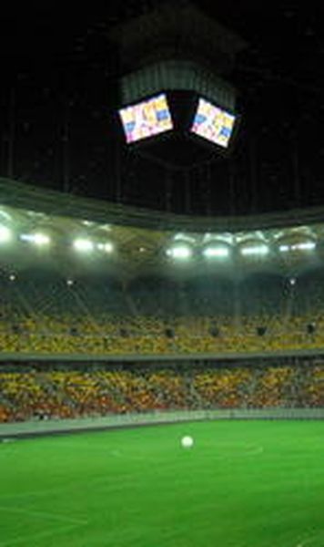  VIDEO 100.000 de oameni au vizitat National Arena, in "Noaptea Alba la Stadion"