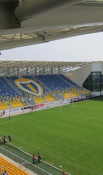 Petrolul cere LPF sa lase copiii si femeile pe stadion la partidele in care arena este suspendata