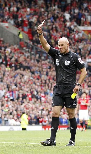 Howard Webb va arbitra Romania - Franta