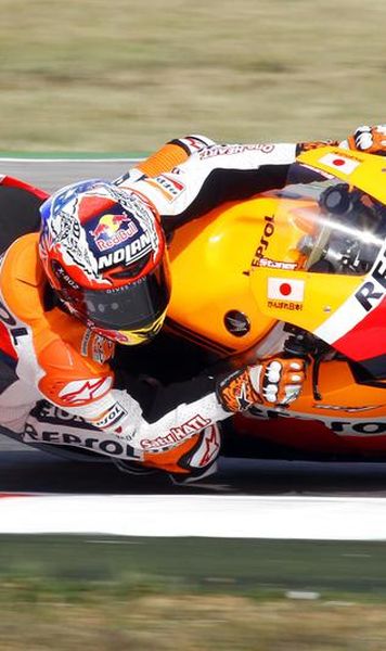 MotoGP: Casey Stoner, pole-position in MP al San Marino