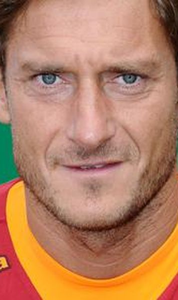 Francesco Totti, record greu de egalat - 211 goluri in Serie A pentru aceeasi echipa (AS Roma)