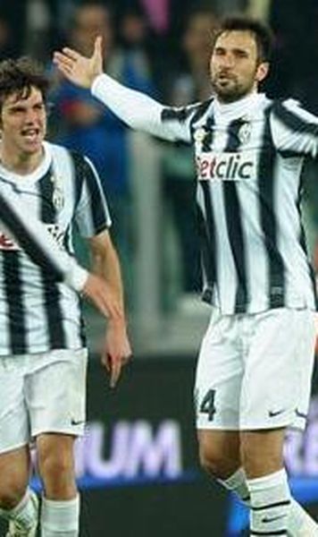 ​VIDEO Cupa Italiei: Reusita senzationala a lui Vucinic o duce pe Juventus in finala (dupa 2-2 cu AC Milan)